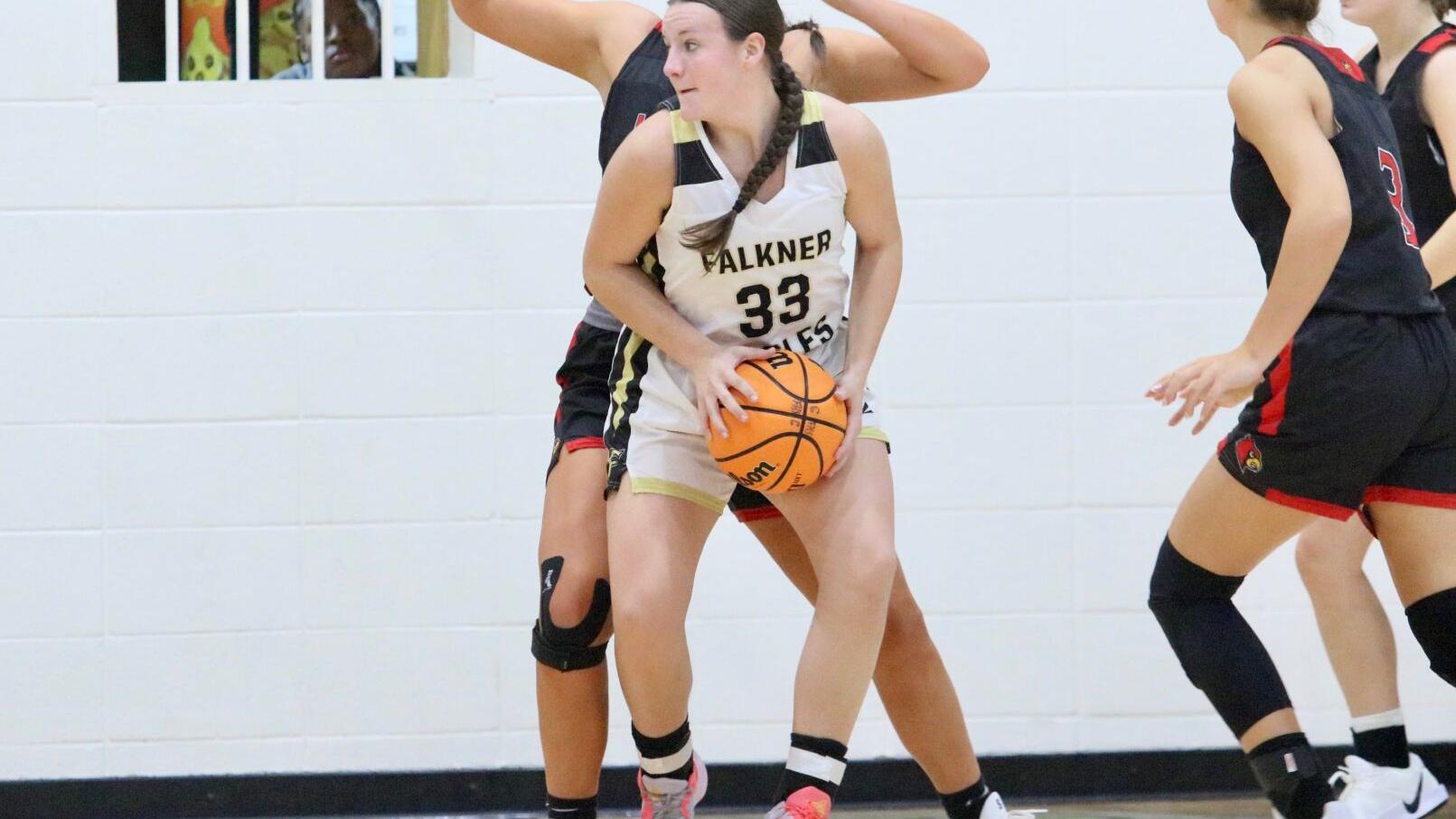 Lady Eagles pull away in fourth quarter for Div. 2-1A win